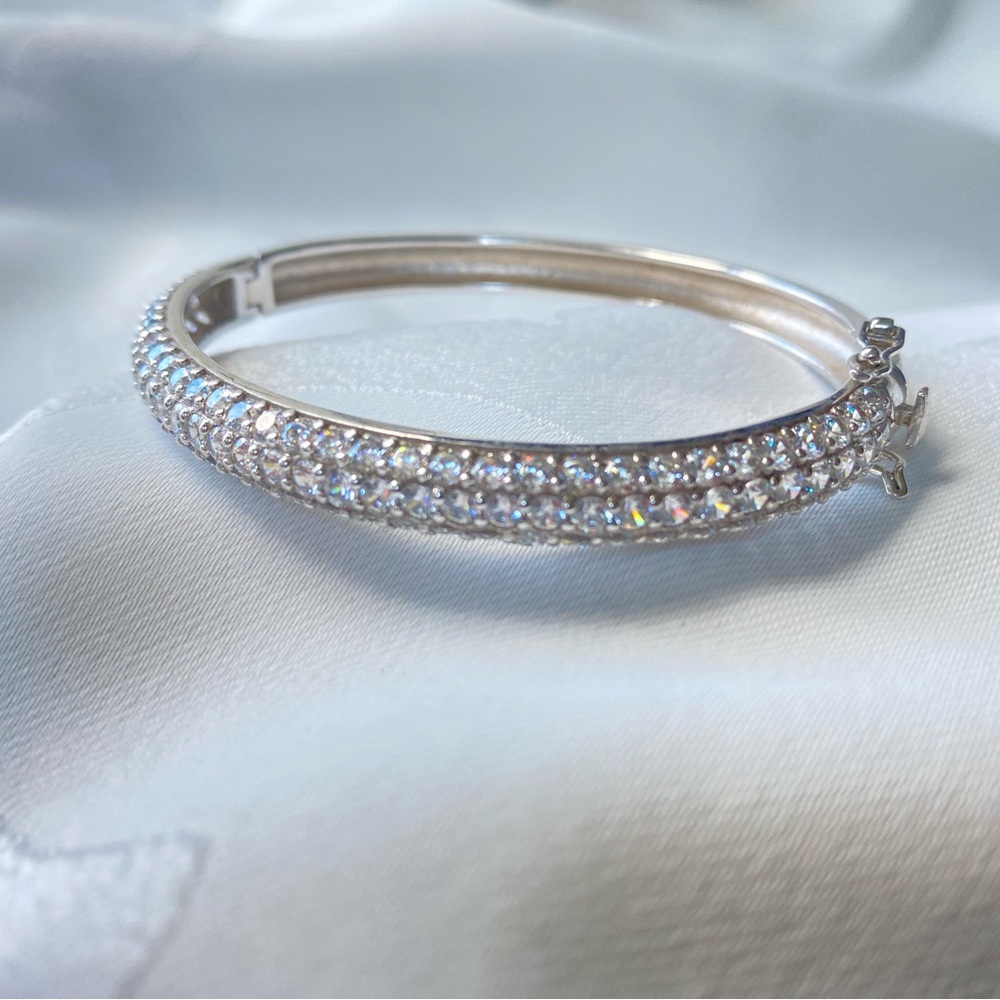 Rhinestone Bracelet Bangle